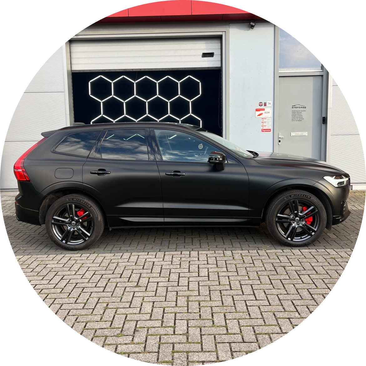 Volvo xc60 wrap satin black Stefcars